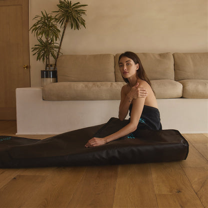 Couverture sauna infrarouge — La couverture en situation dans le salon (2)