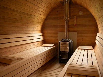 Sauna extérieur compact — Photographie de référence (2)